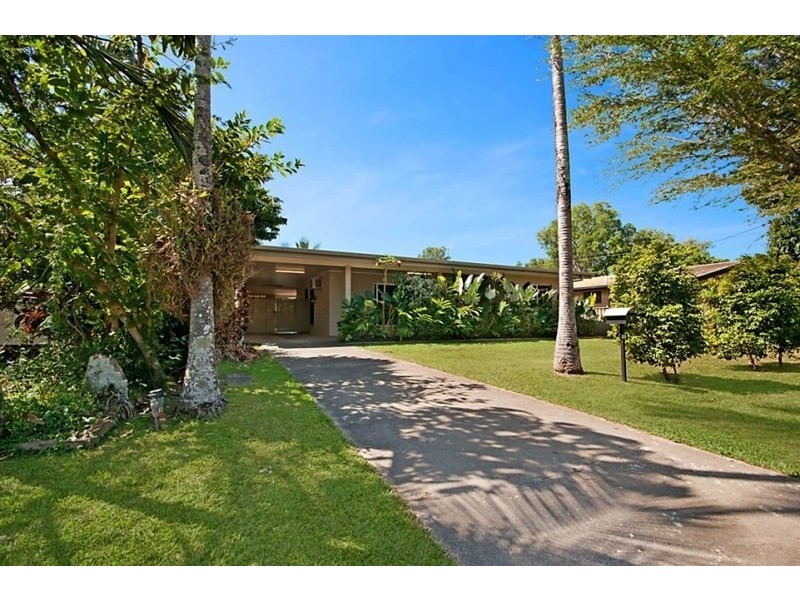 4 Torrance Avenue, Edge Hill QLD 4870