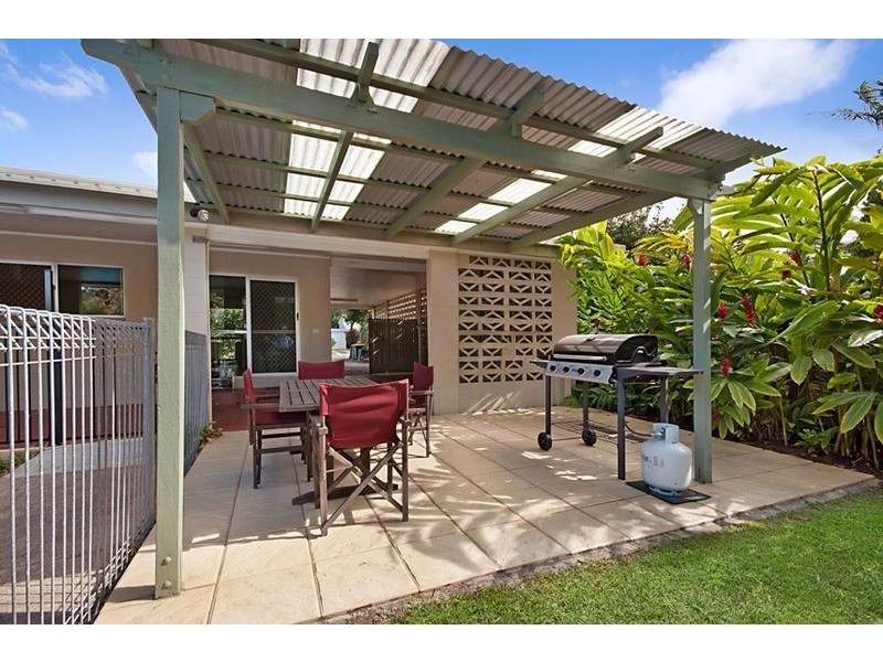 4 Torrance Avenue, Edge Hill QLD 4870