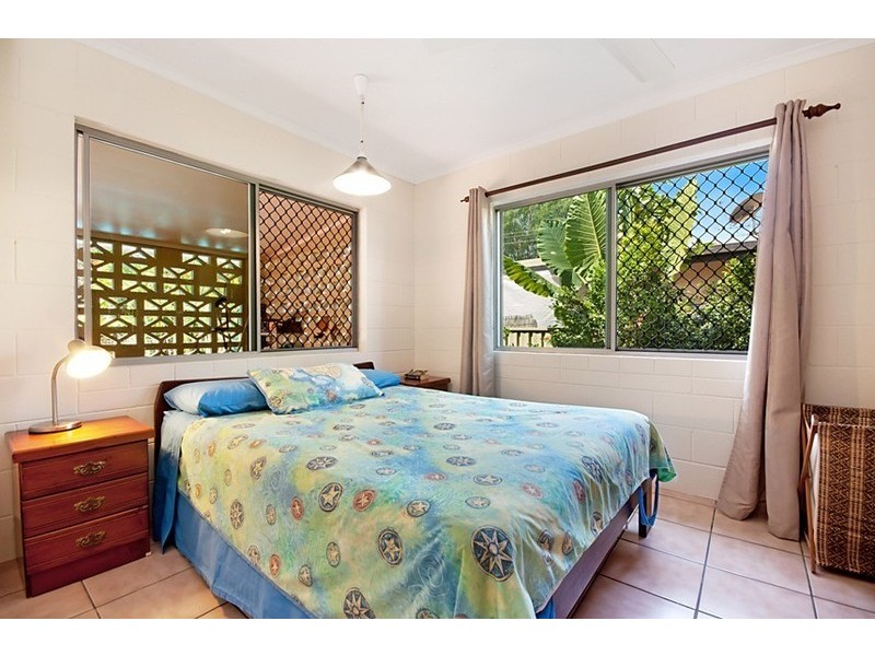 4 Torrance Avenue, Edge Hill QLD 4870