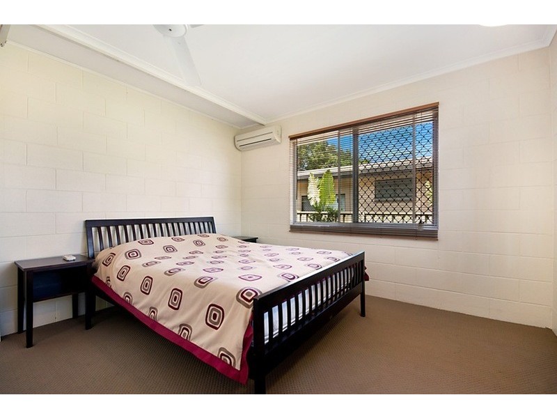 4 Torrance Avenue, Edge Hill QLD 4870