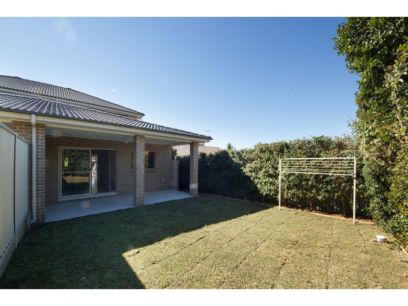 1 & 2//112 Garnet Road, Gymea NSW 2227