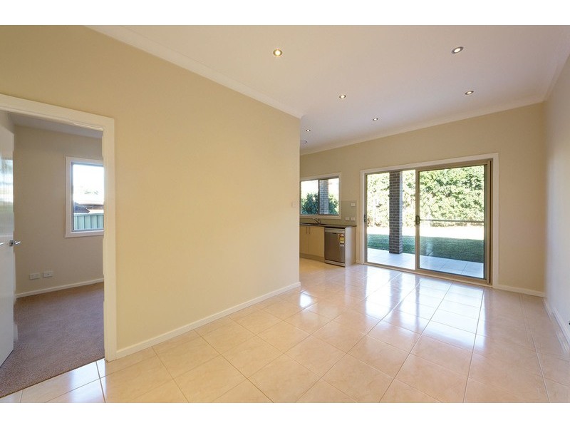 1 & 2//112 Garnet Road, Gymea NSW 2227