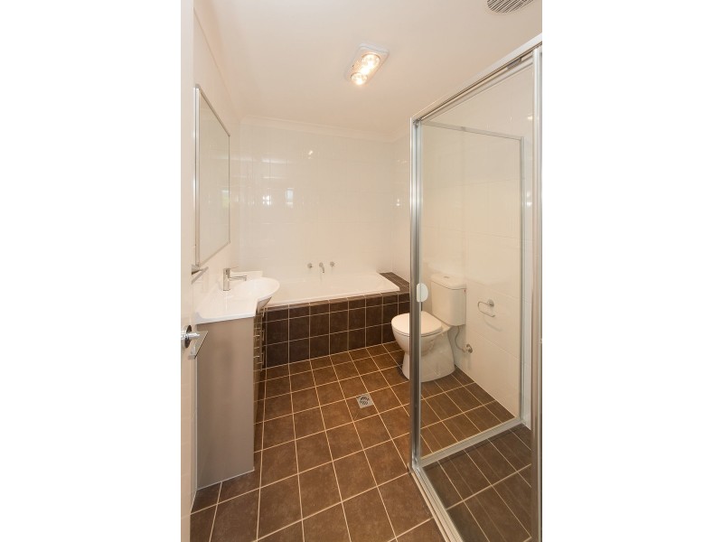 1 & 2//112 Garnet Road, Gymea NSW 2227