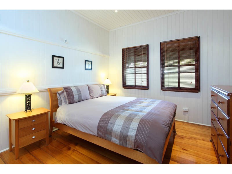 36 Annie Street, Windsor QLD 4030