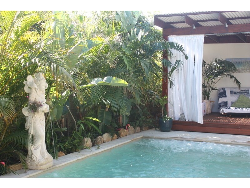 47 Burleigh Street, Burleigh Heads QLD 4220