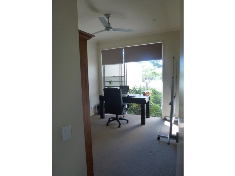 18 Stoneybrook Place, Peregian Springs QLD 4573