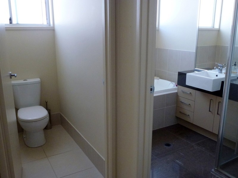 18 Stoneybrook Place, Peregian Springs QLD 4573