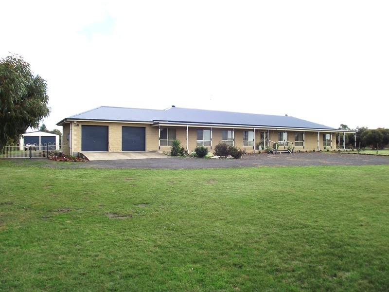 18 Dora Court, Bannockburn VIC 3331