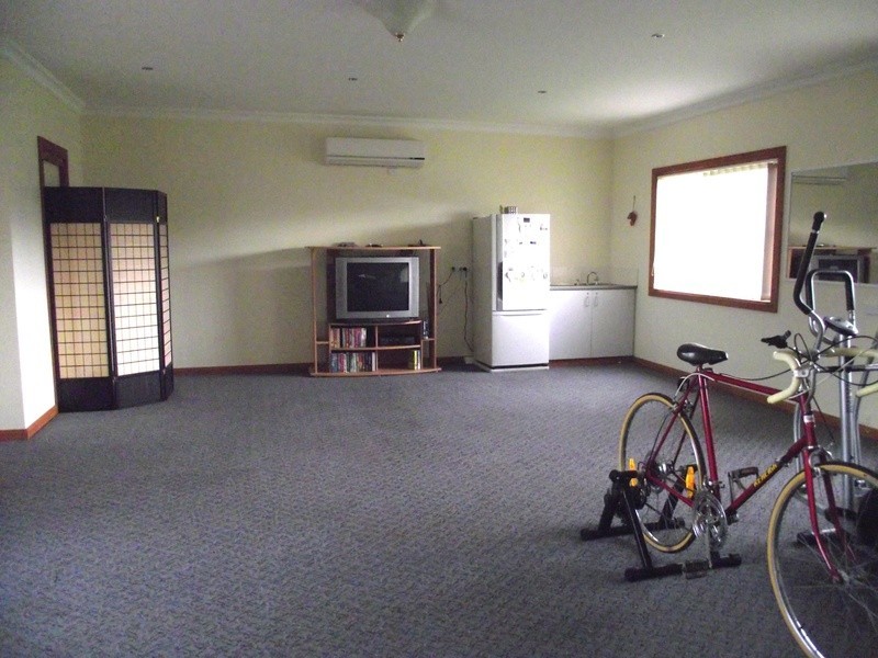 18 Dora Court, Bannockburn VIC 3331
