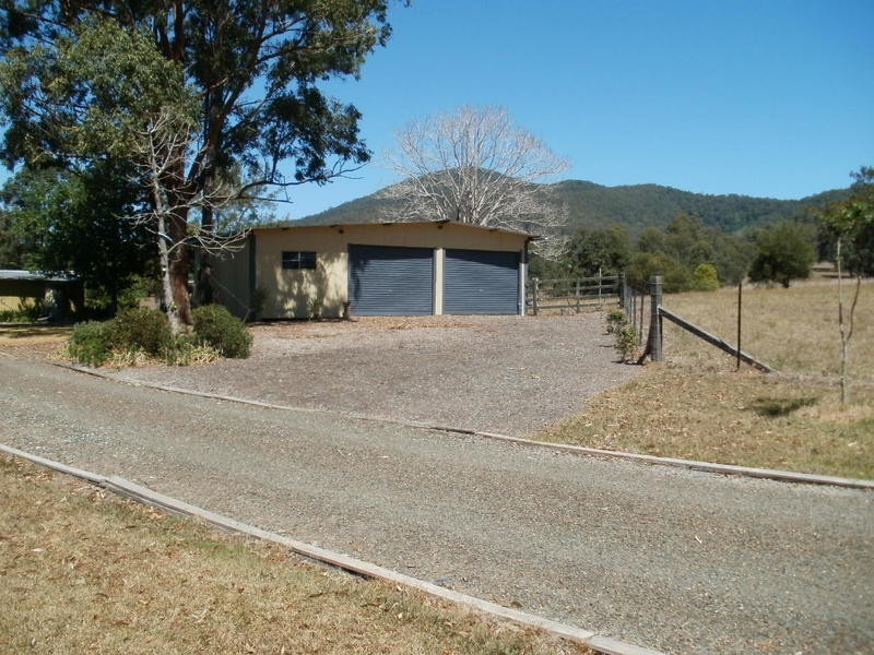79 Red Gully Road, Burrell Creek NSW 2429