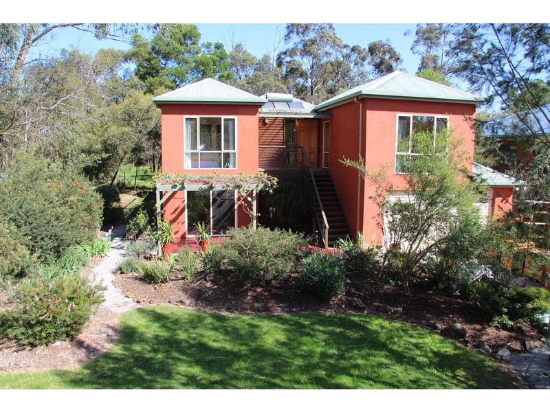29 Waters Grove, Heathmont VIC 3135