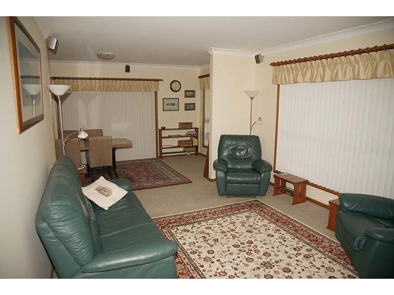 34 River Road, Sussex Inlet NSW 2540