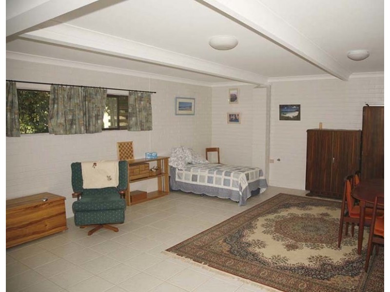 34 River Road, Sussex Inlet NSW 2540