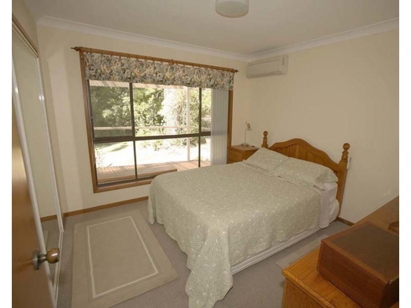 34 River Road, Sussex Inlet NSW 2540