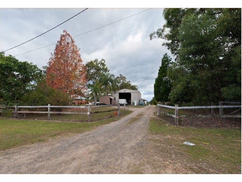 215 Andrew Road, Greenbank QLD 4124