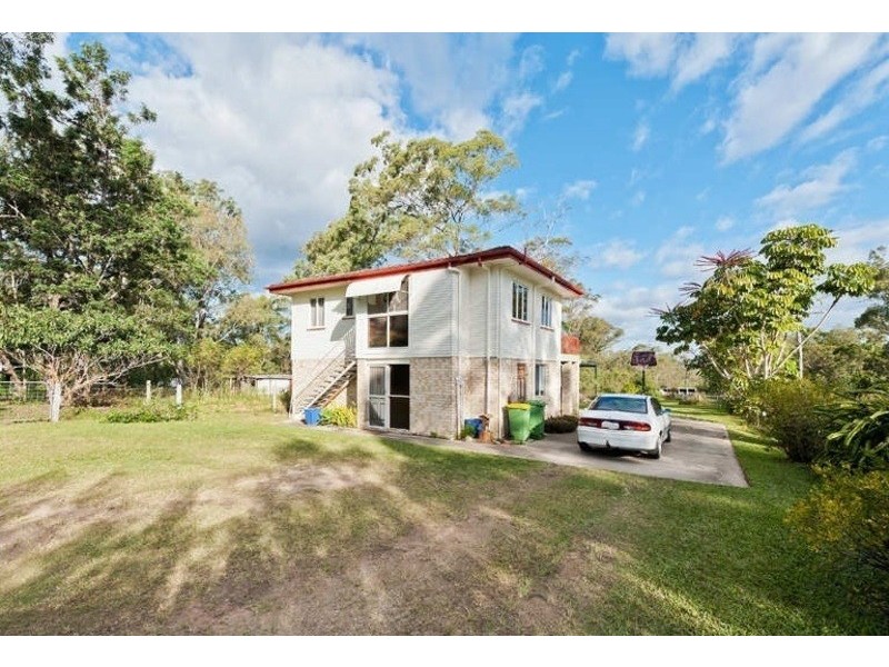 215 Andrew Road, Greenbank QLD 4124