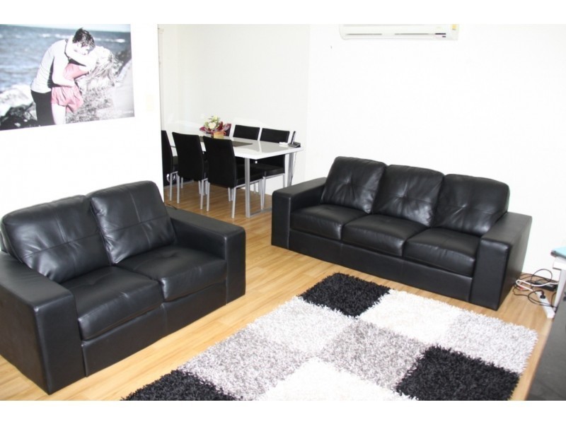 17 Katandra Street, Boyne Island QLD 4680