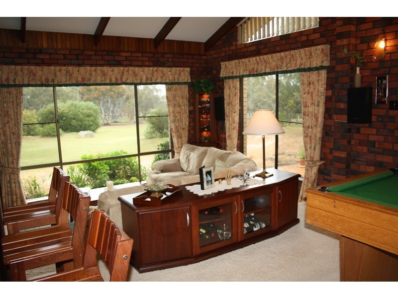 18 Marmion St West, Katanning WA 6317