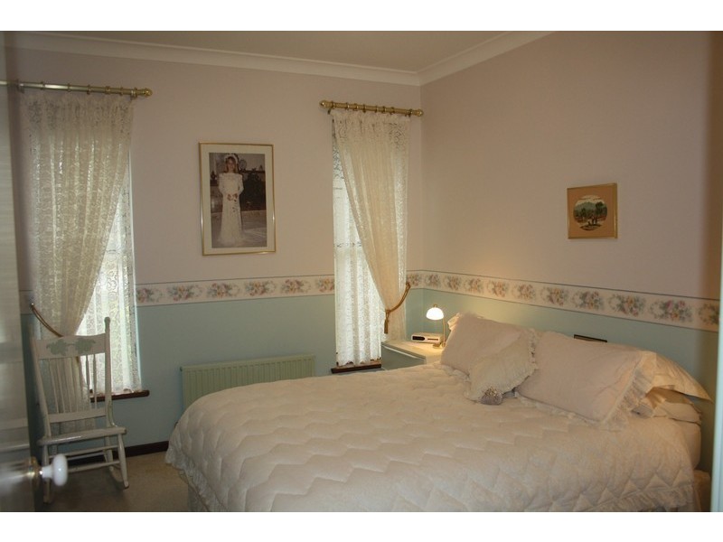 18 Marmion St West, Katanning WA 6317