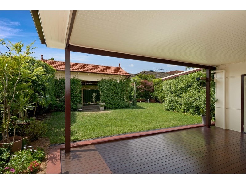 30 Kingsland Road Sth, Bexley NSW 2207