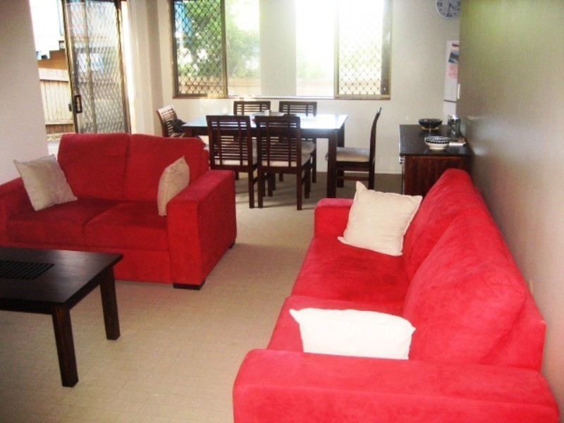 1/113 Coolum Terrace, Coolum Beach QLD 4573