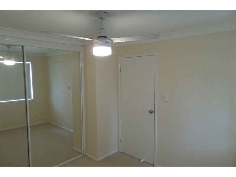 1/21 Coventry Court, Labrador QLD 4215