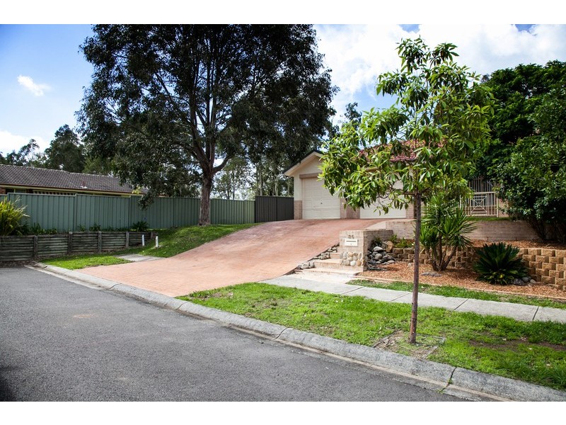 35 Homestead Road, Wadalba NSW 2259