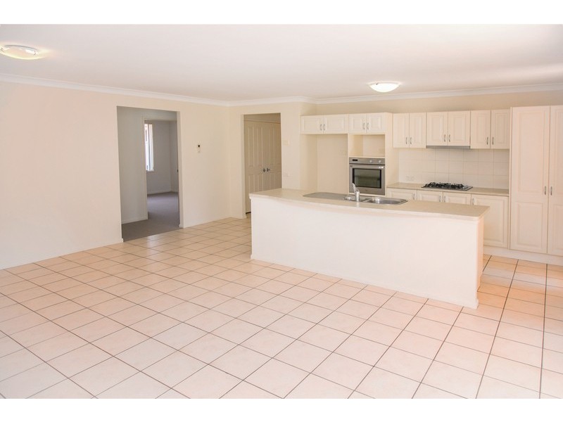 35 Homestead Road, Wadalba NSW 2259