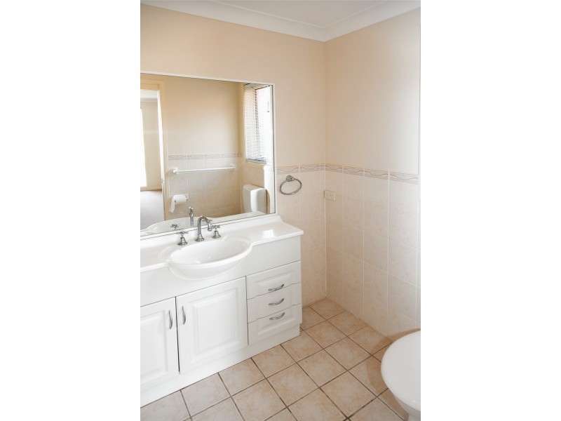 35 Homestead Road, Wadalba NSW 2259