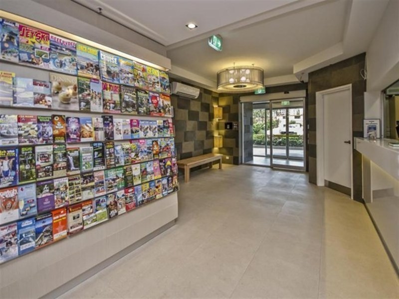 5-25 Enderley Ave, Surfers Paradise QLD 4217