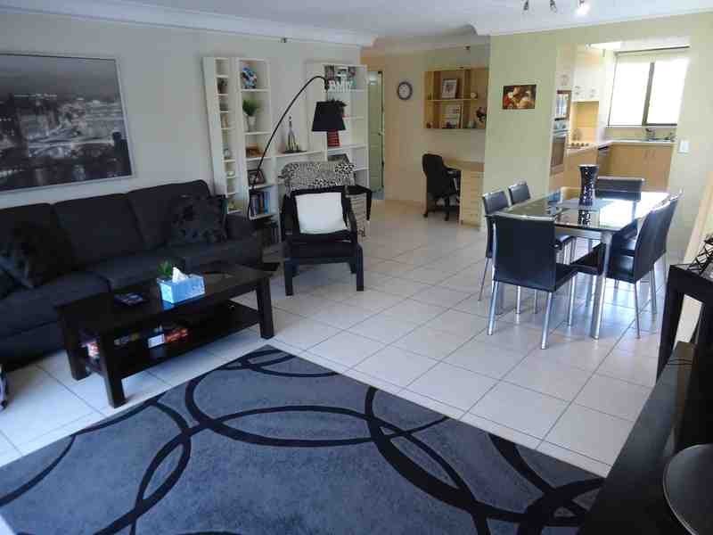 5-25 Enderley Ave, Surfers Paradise QLD 4217