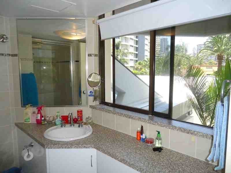 5-25 Enderley Ave, Surfers Paradise QLD 4217