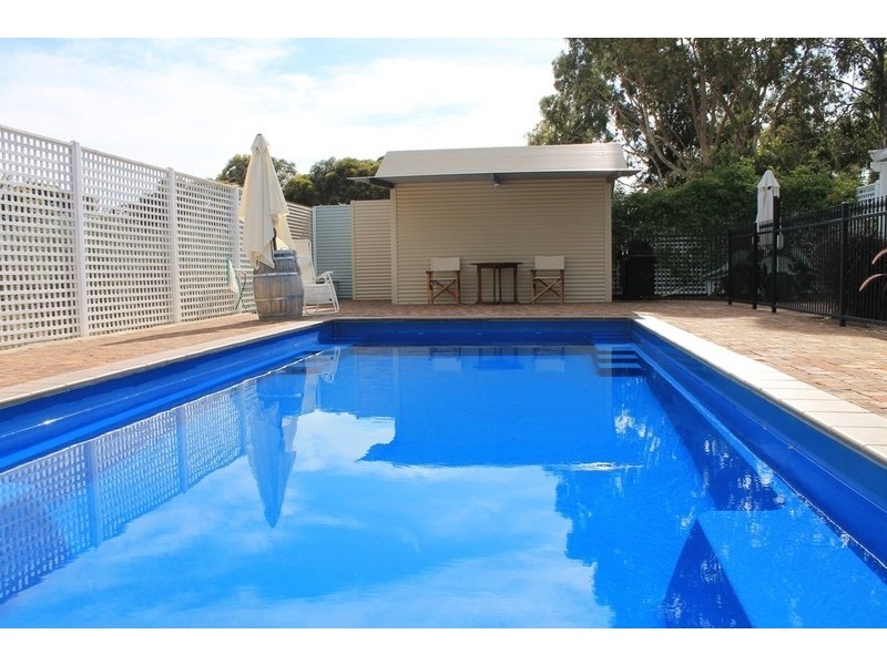 32 Tucker Street, Katanning WA 6317