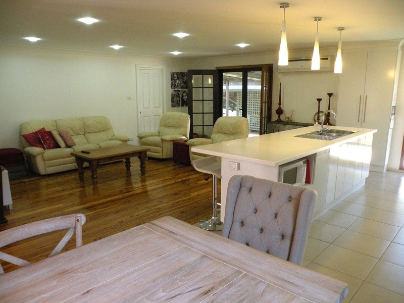 18 May Street, Narrandera NSW 2700