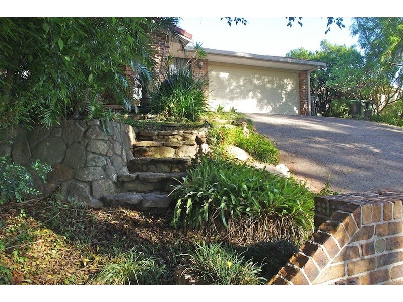 33 Sunbird Crescent, Boambee East NSW 2452