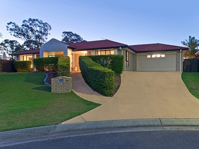 19 Kyndalyn Close, Upper Kedron QLD 4055