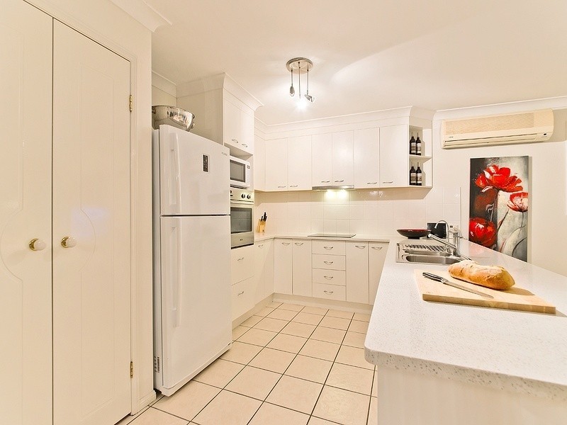 19 Kyndalyn Close, Upper Kedron QLD 4055