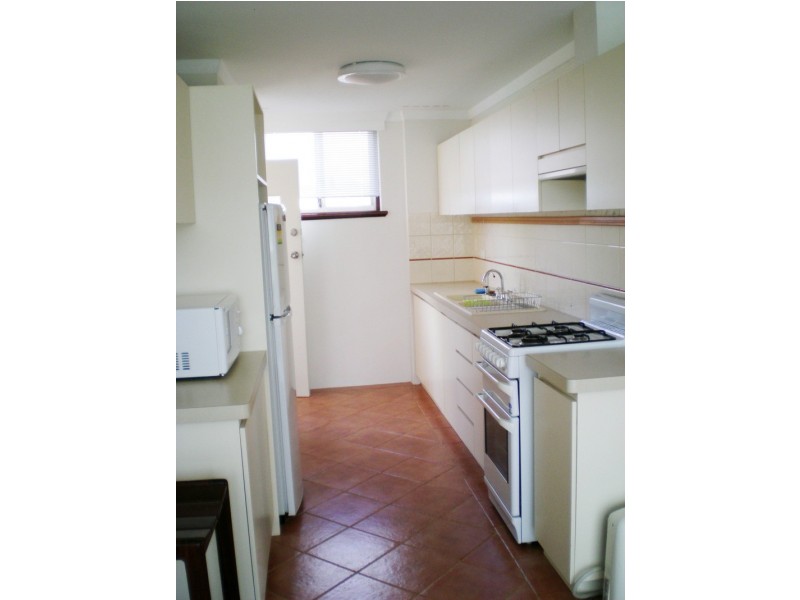 11/43 King George Street, Victoria Park WA 6100