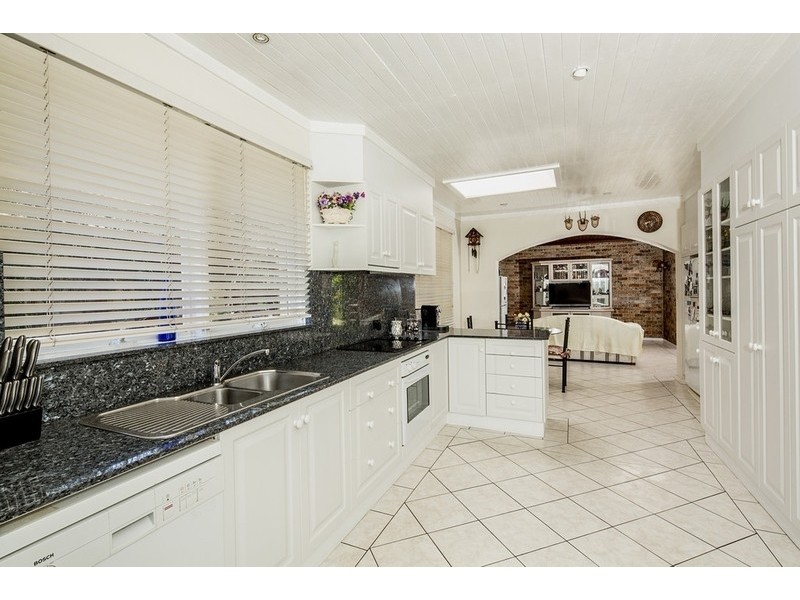 6 View Street, Peakhurst Heights NSW 2210