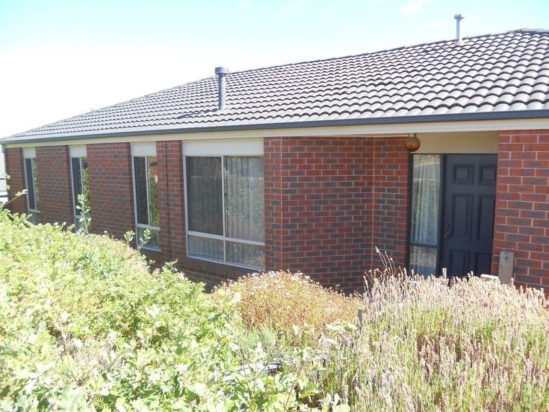 208 Elsworth Street West, Mount Pleasant VIC 3350