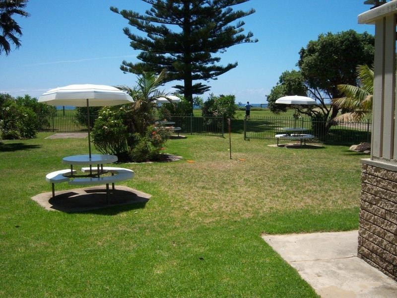 1/647 Beach Road, Surf Beach NSW 2536