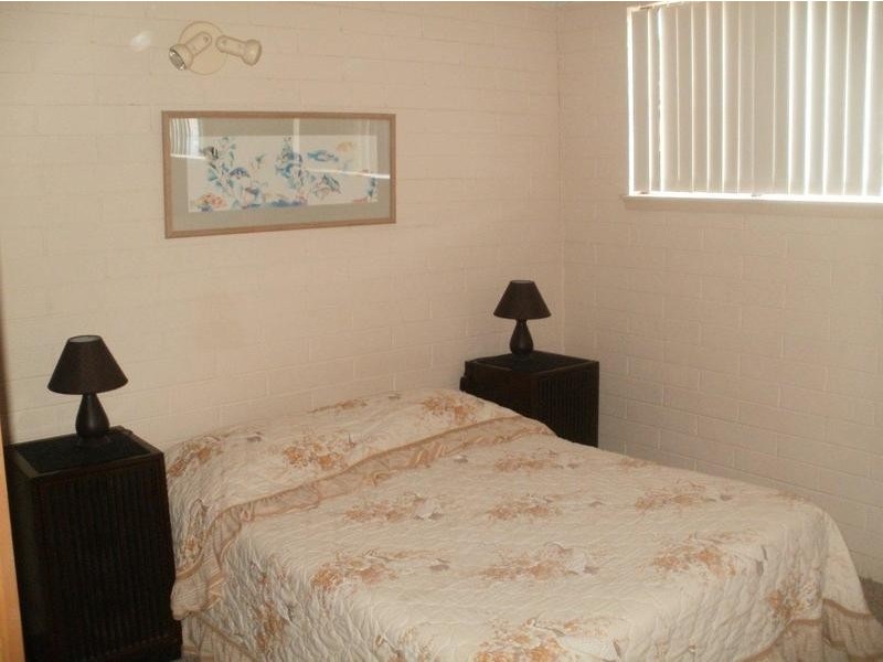 1/647 Beach Road, Surf Beach NSW 2536