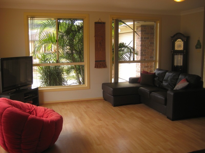 57 Wamara Crescent, Forster NSW 2428