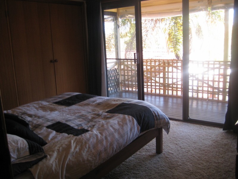 10 Avon Place, Forster NSW 2428