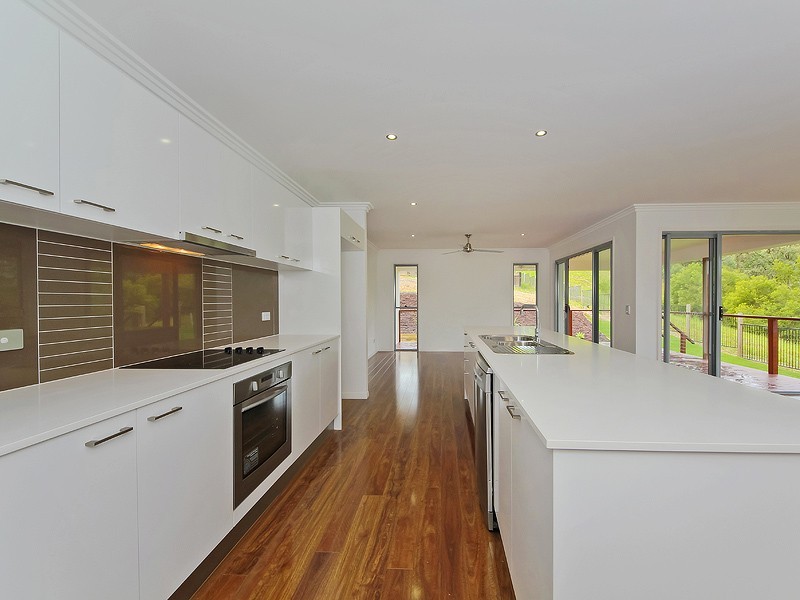 15 Blackstump Drive, Gilston QLD 4211