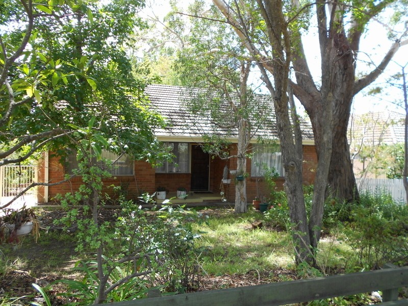 93 Waratah Street, Kirrawee NSW 2232