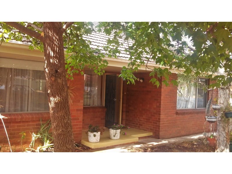 93 Waratah Street, Kirrawee NSW 2232