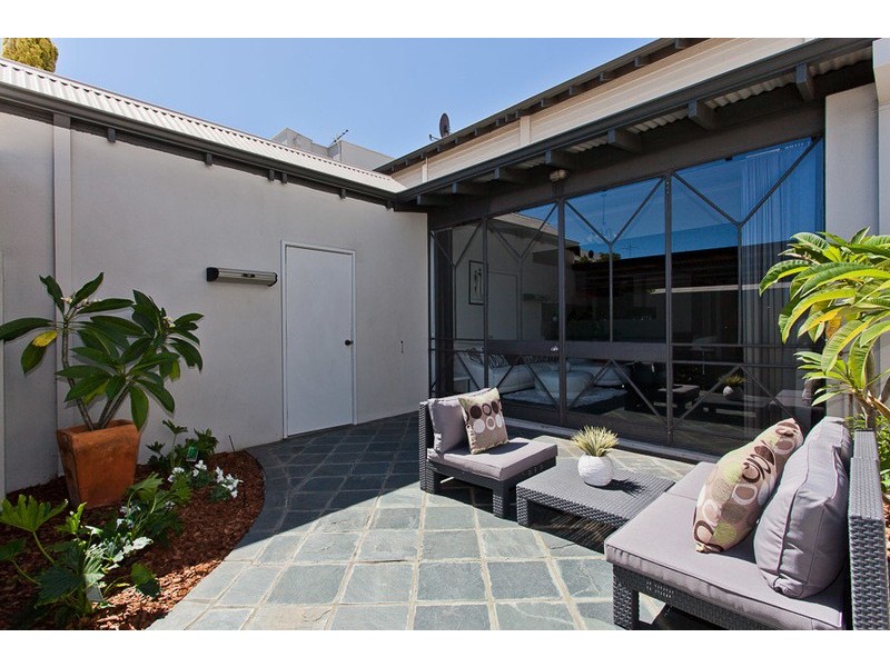 9/3-5 Swan Street, North Fremantle WA 6159