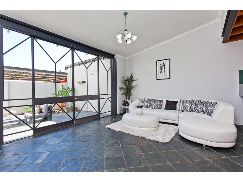 9/3-5 Swan Street, North Fremantle WA 6159