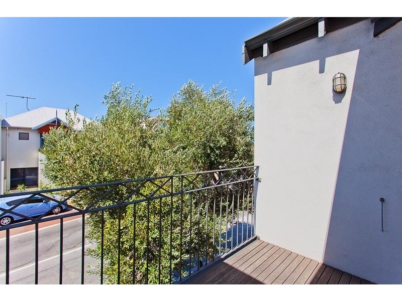 9/3-5 Swan Street, North Fremantle WA 6159
